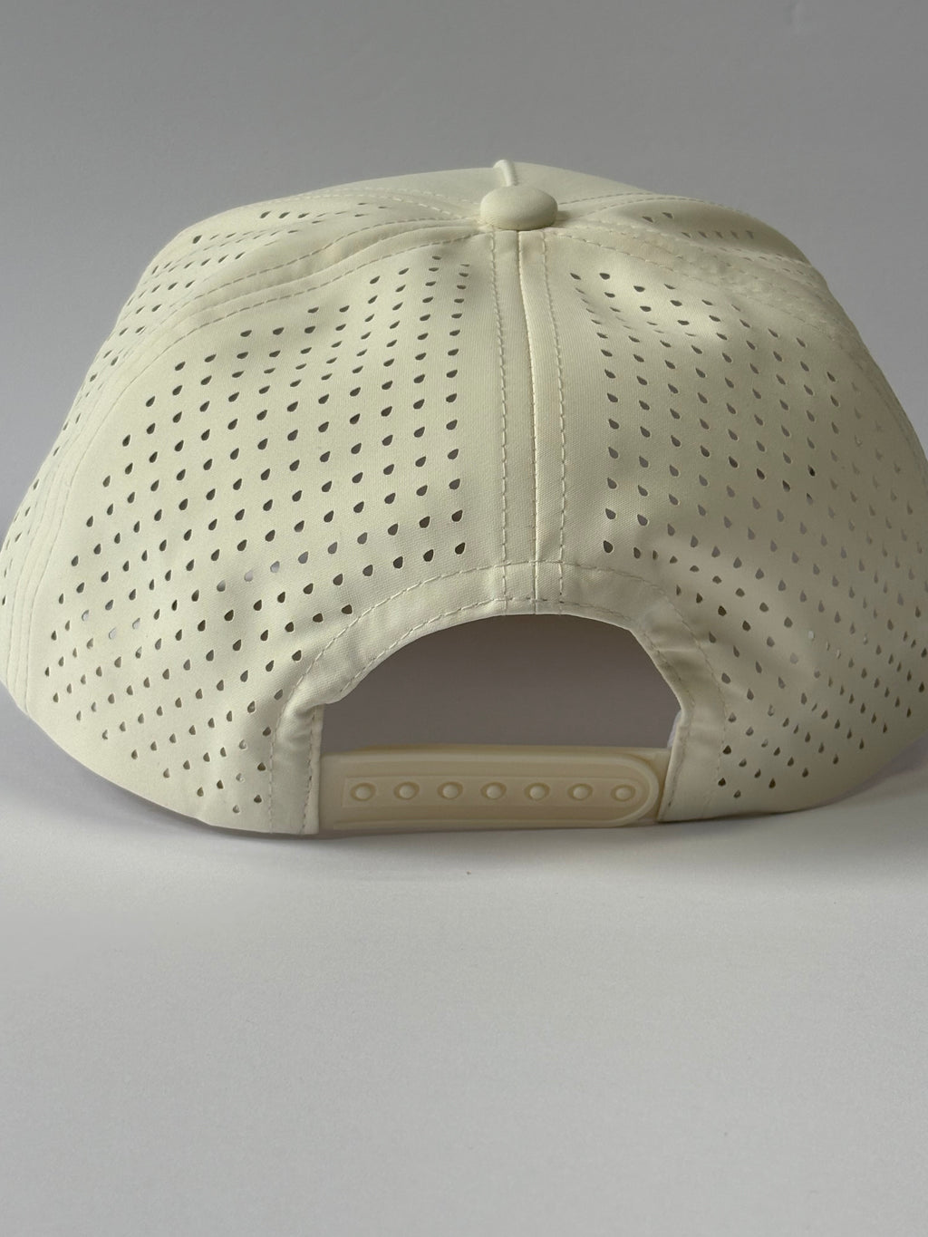 Club Nineteen Pin Chaser Golf Hat