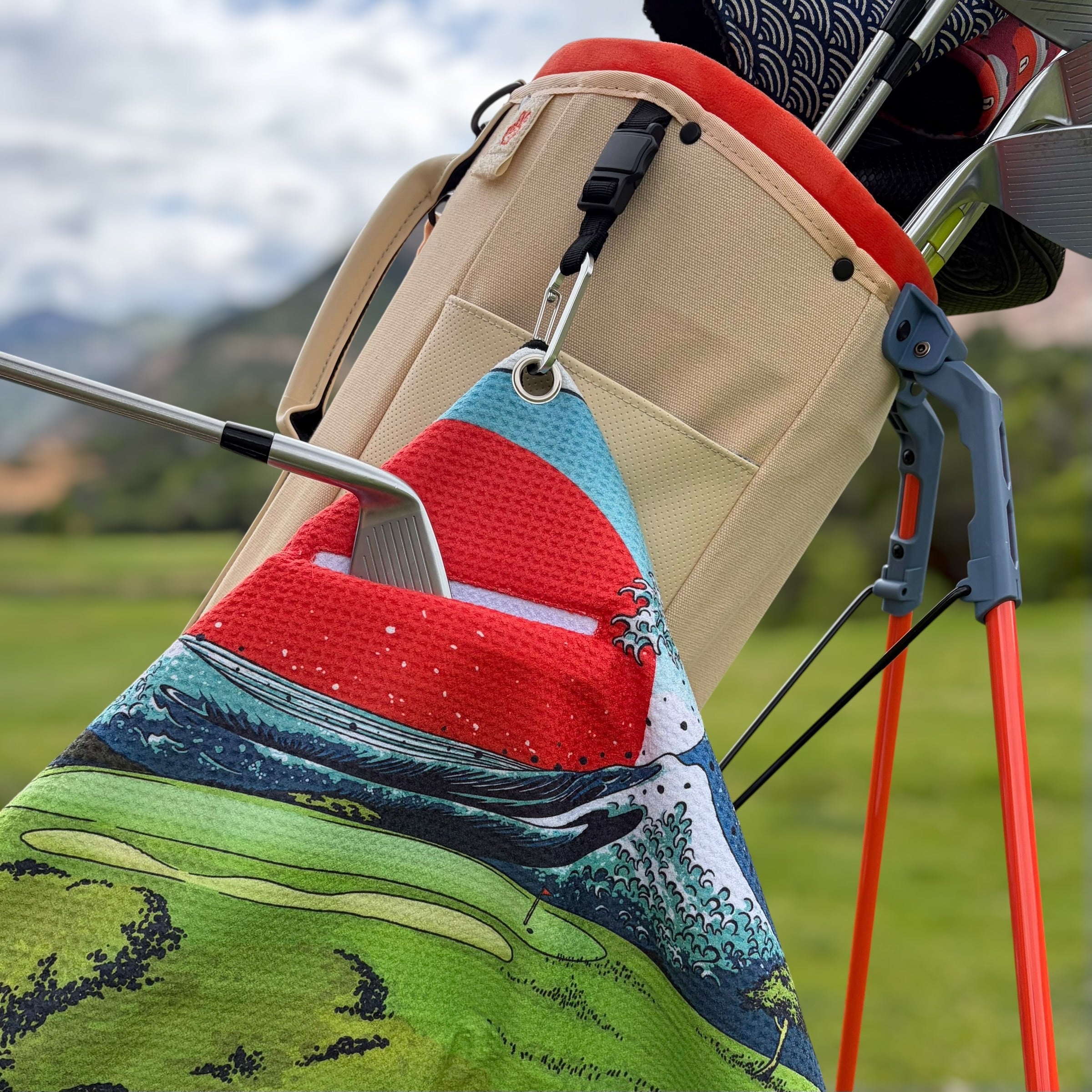 Golfer's Paradise Utility Towel