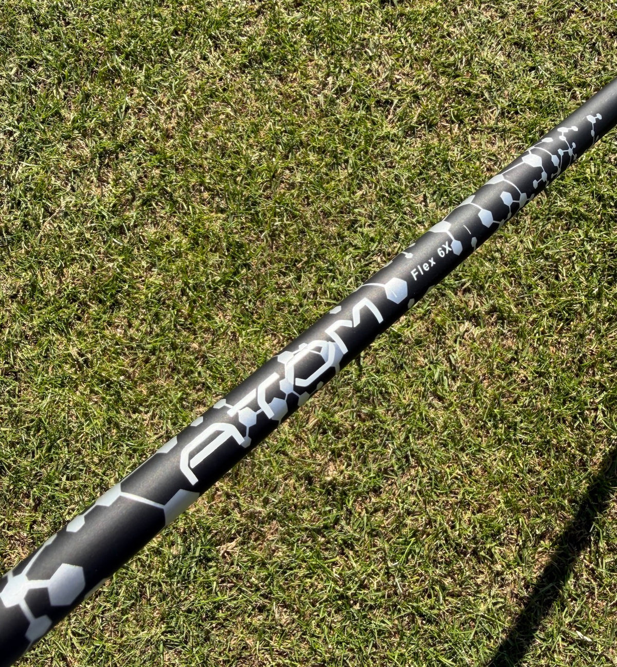 Attomax ATOM Black series stock photograph used by the manufacturer for ATOM Black TS Tour Spec shafts